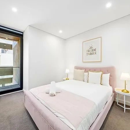 Stunning 2 Bedroom Apt At Waterloo Sydney Exterior photo