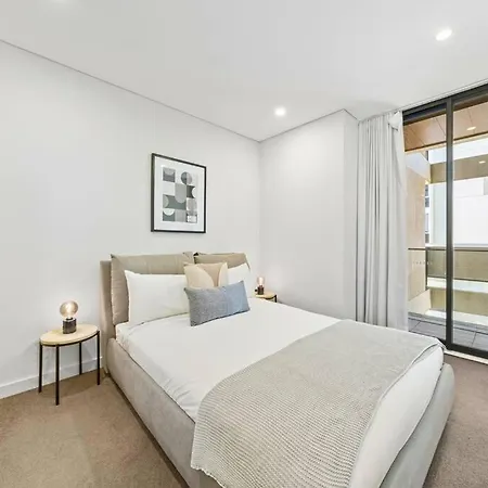 Stunning 2 Bedroom Apt At Waterloo Sydney Exterior photo