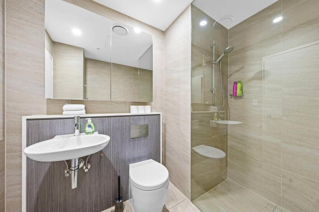 Stunning 2 Bedroom At Waterloo Sydney